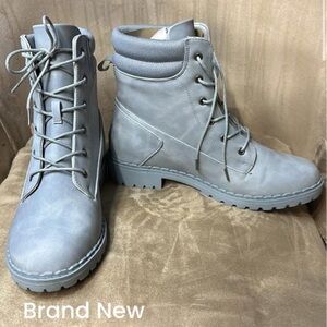 Just Fab Gray Women's Lace-Up Boots